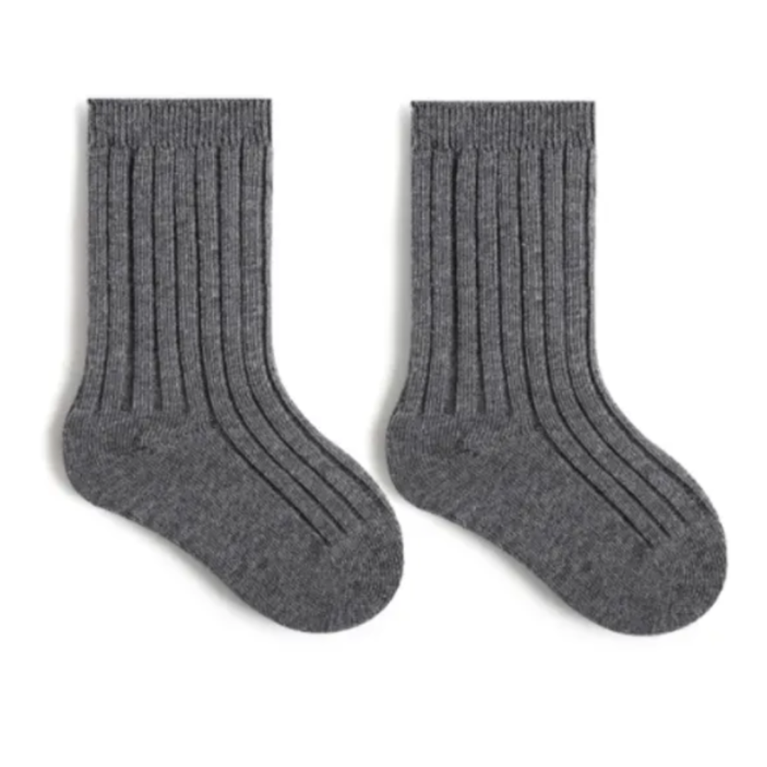 Grey Ribbed Ankle Socks
