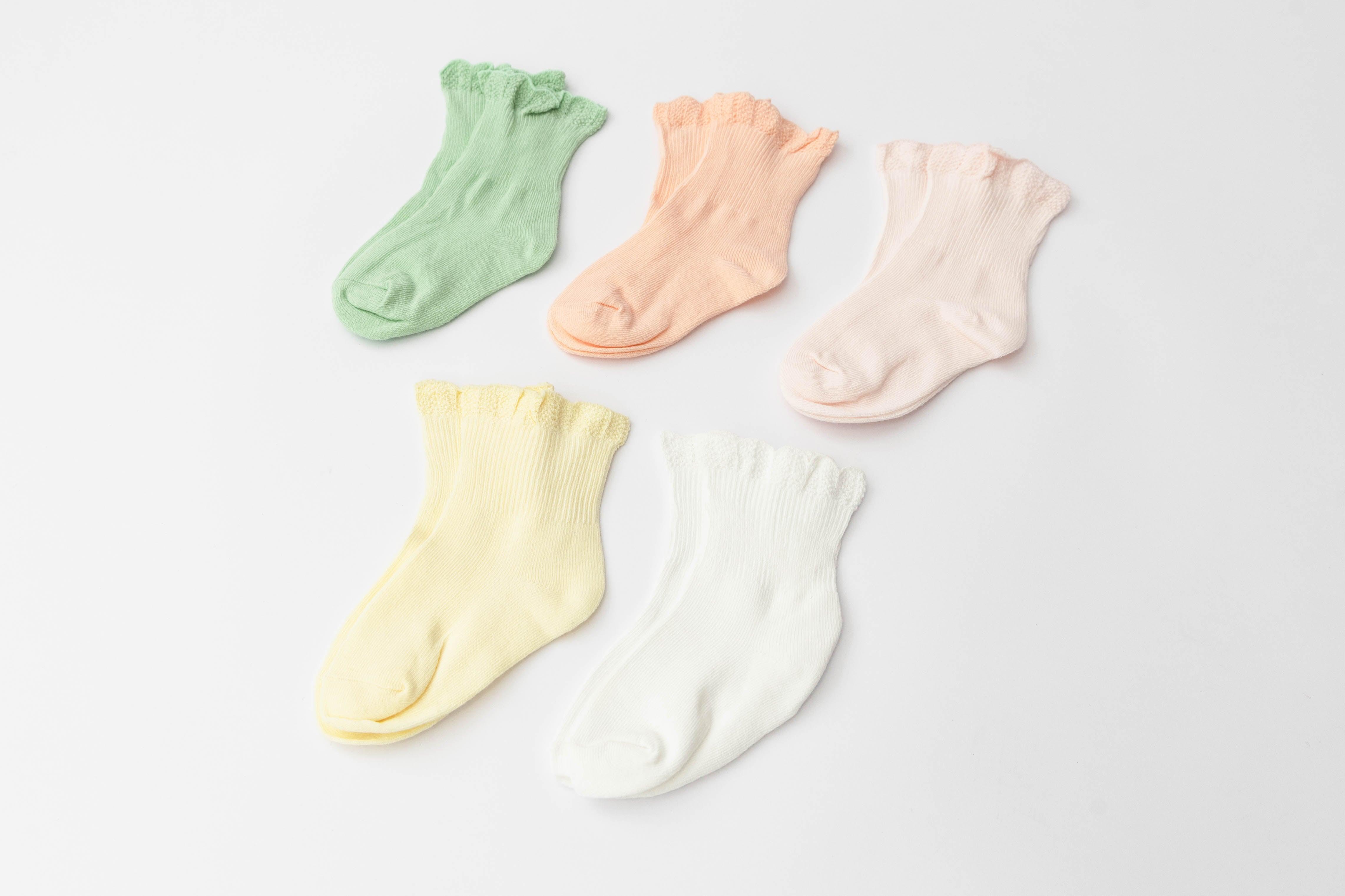 files/pastel-frill-socks-full-set-of-5-claybearofficial-1.jpg